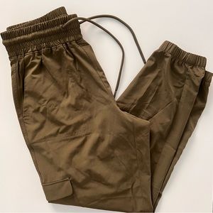 COPY - Old Navy Women’s Active Stretchtech Joggers - Olive Green XS